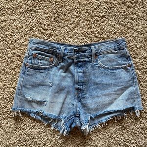 Levi shorts